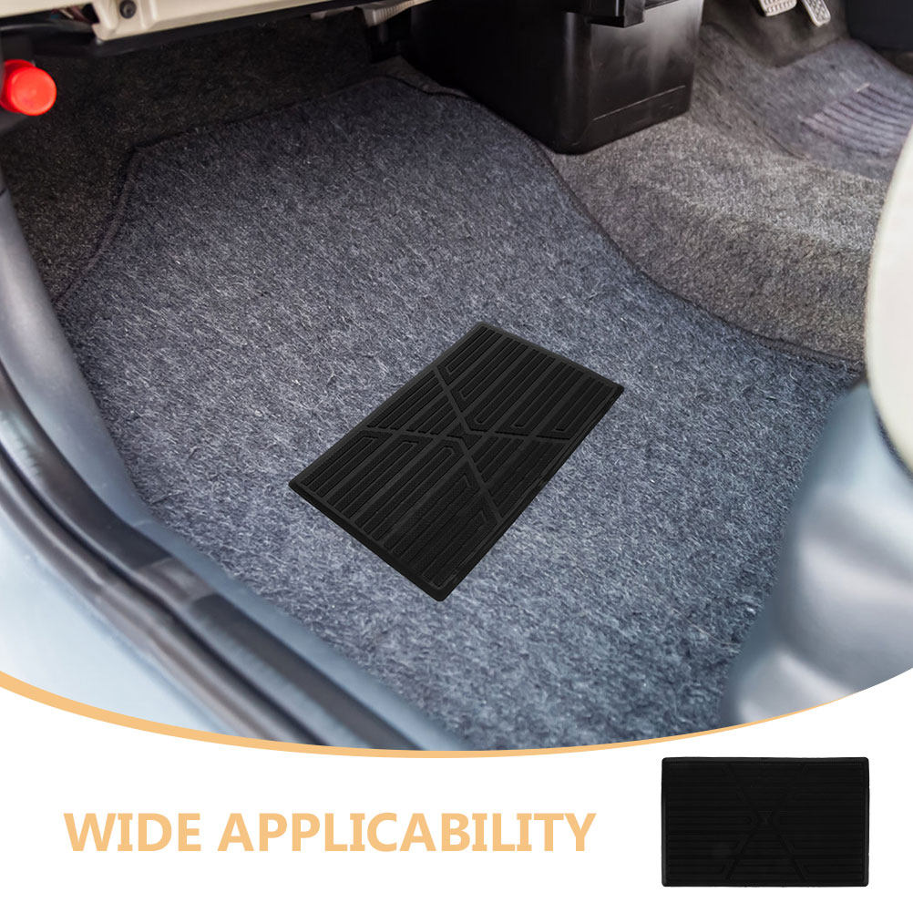 قطعتان من وسادات دواسات السيار - مراجعة Car Floor Mat وسعره